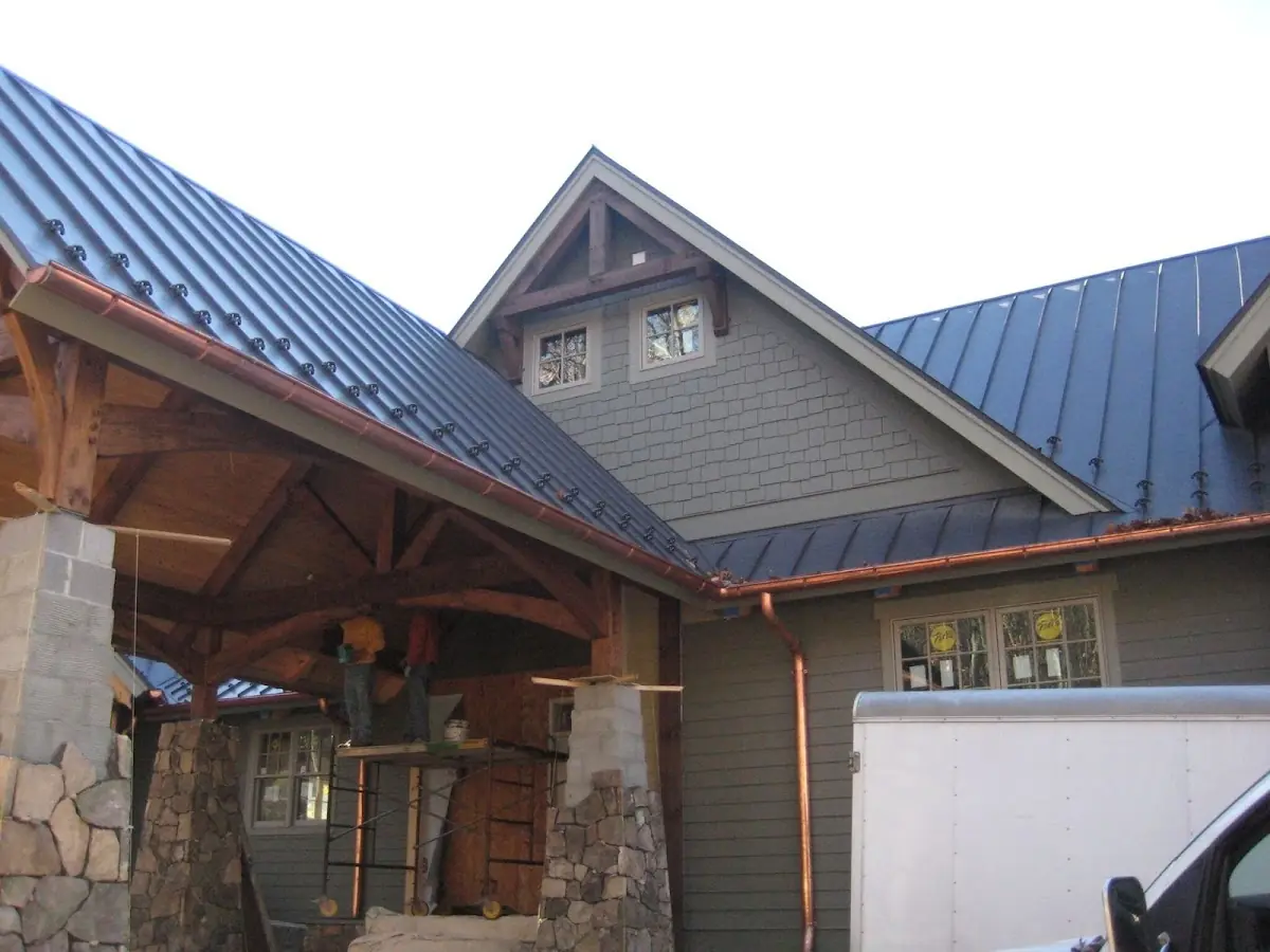Craftsman Roofing team delivering quality roofing work in Lyndale